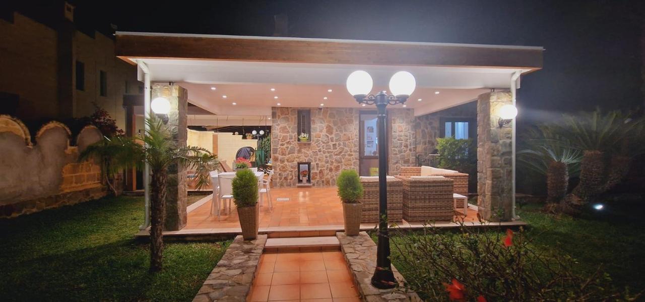 Villa Santina - チェファル エクステリア 写真