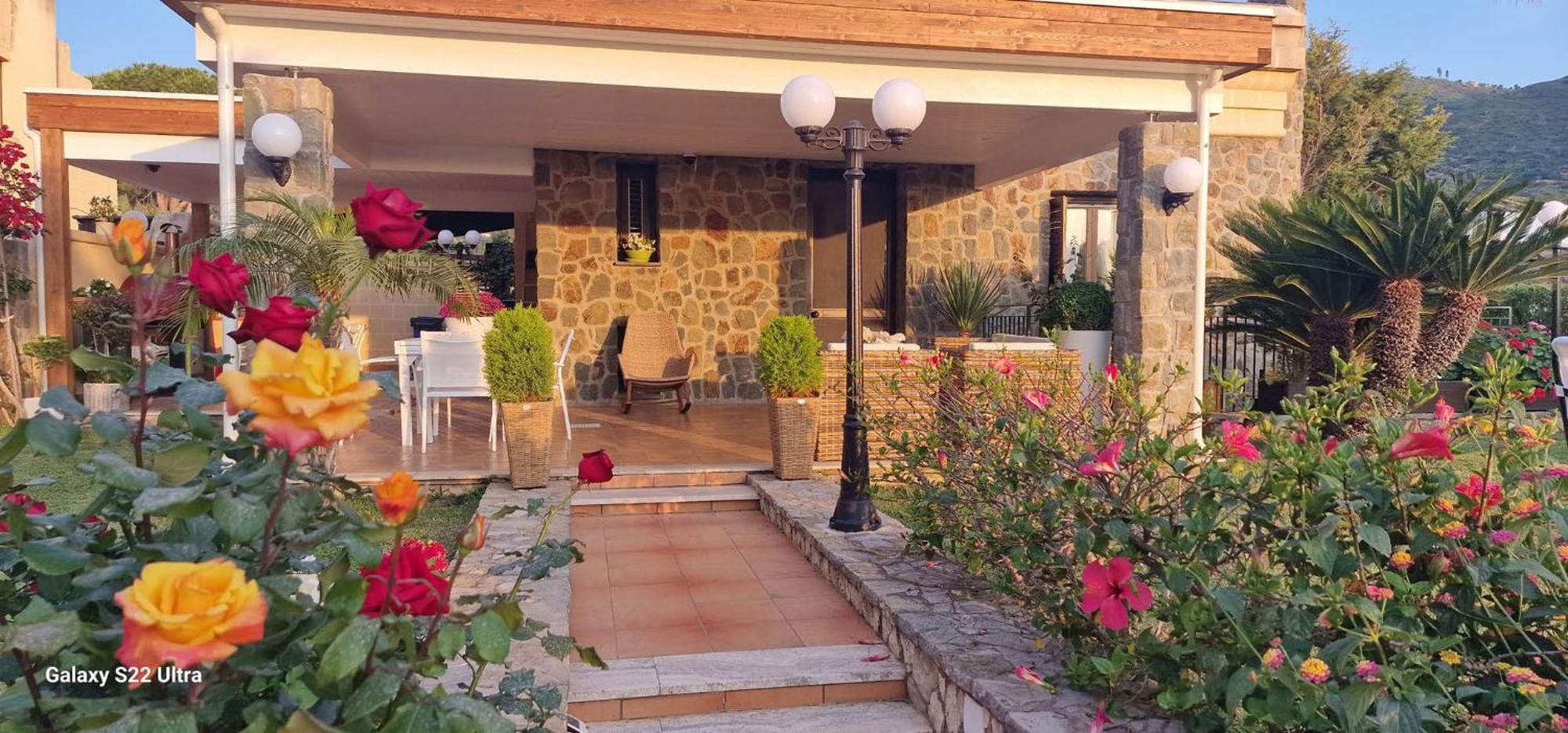 Villa Santina - チェファル エクステリア 写真